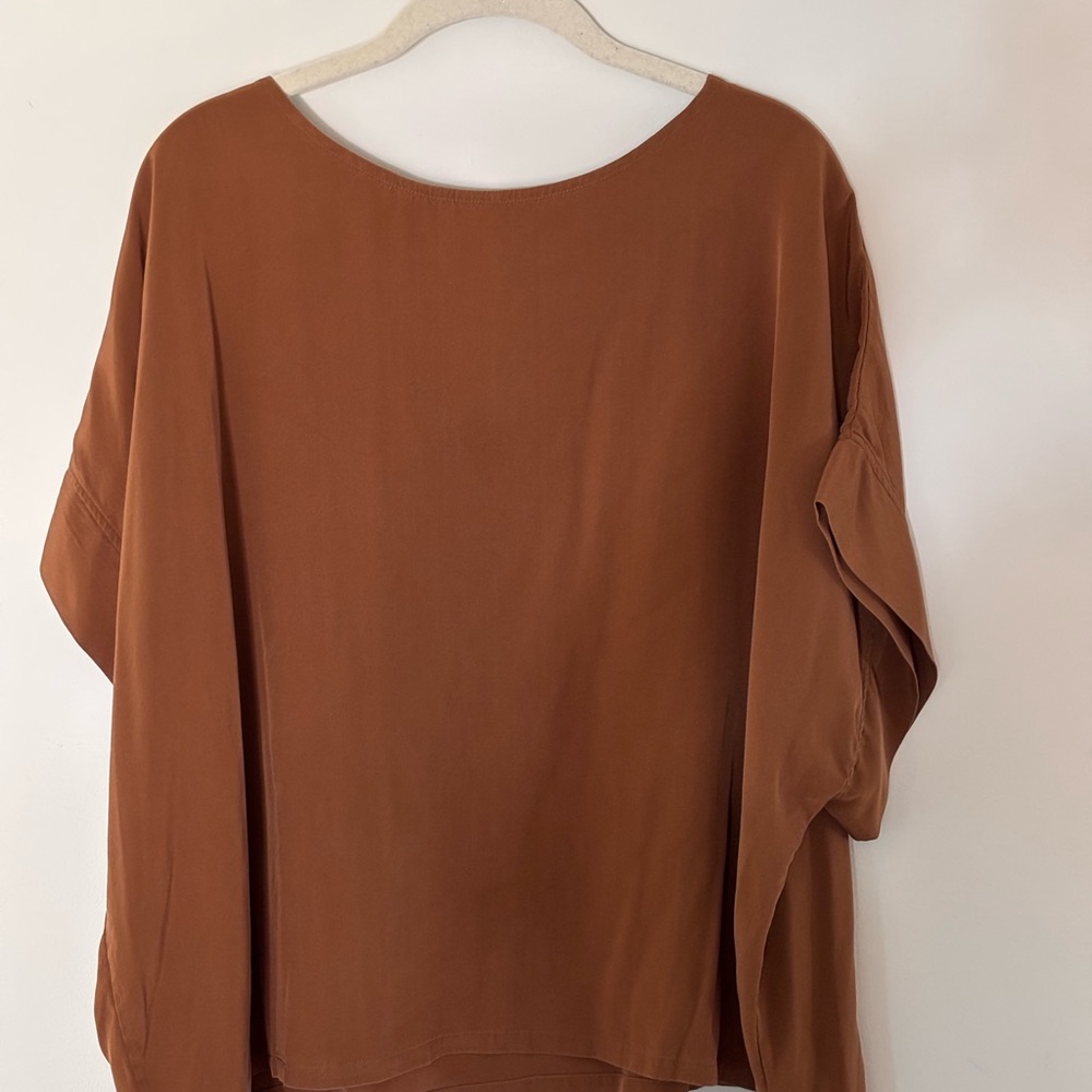 Elizabeth Suzann Georgia tee Moss Silk OSP2